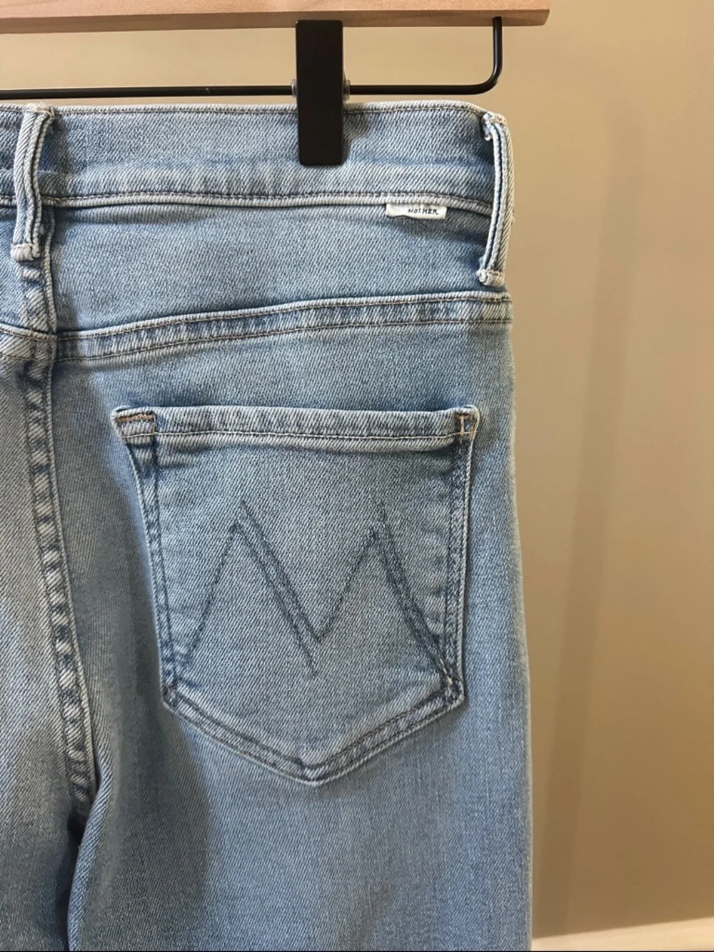 MOTHER sz 27 Insider Crop Step Fray - Picture 5 of 5